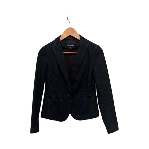 Banana Republic Jackets & Blazers - Banana Republic Dark Denim Blazer - Size 00 Petite